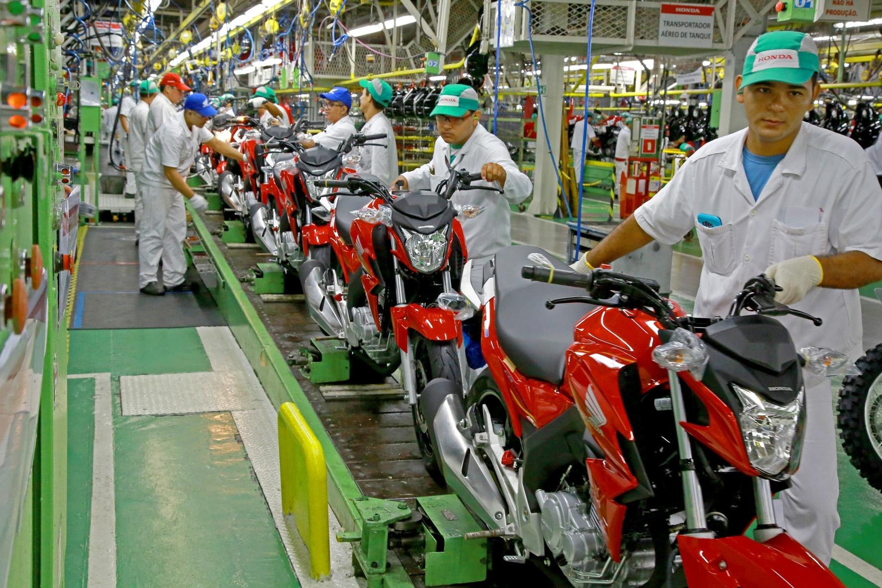 Produção de motos - Moto Honda da Amazônia