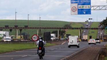 Moto passa a pagar pedágio na Washington Luis a partir de junho de 2020