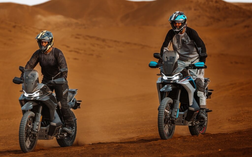 CFMoto 800MT-X