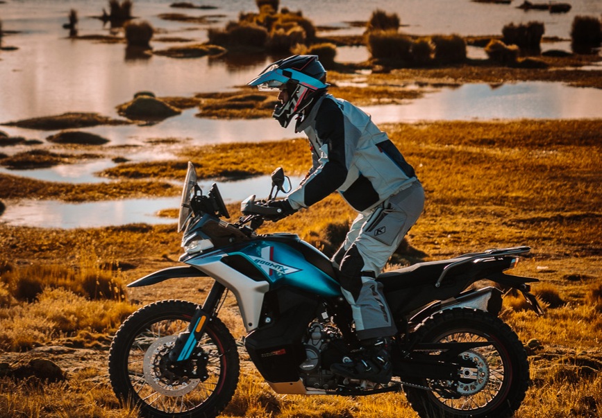 CFMoto 800MT-X