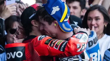 MotoGP: irmãos Márquez choram