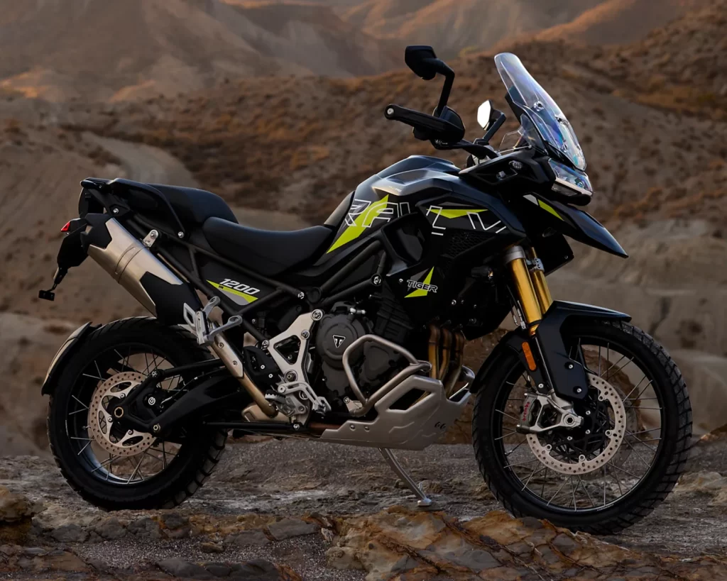 Tiger 1200 Rally Pro Desert traz visual exclusivo e foco total no off-road