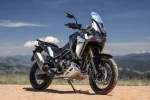 Nova Africa Twin 2026 ganha mais tecnologia e visual renovado.