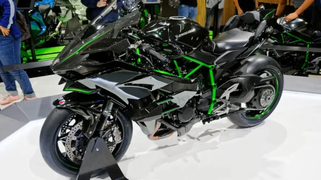Kawasaki Ninja H2R – 322 hp
