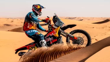 Luciano Benavides vence o Dakar 2026 de motos por apenas 2 segundos e entra para a história
