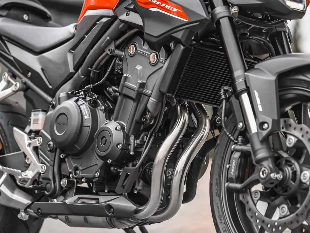 honda-hornet-2027-motor-detalhes-ficha-tecnica