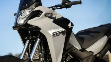 Honda finalmente ouviu os motociclistas: Nova Sahara 300 2027 ganha controle de tração e fica ainda mais completa