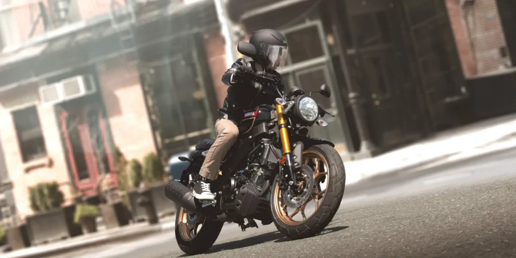 Yamaha-XSR155