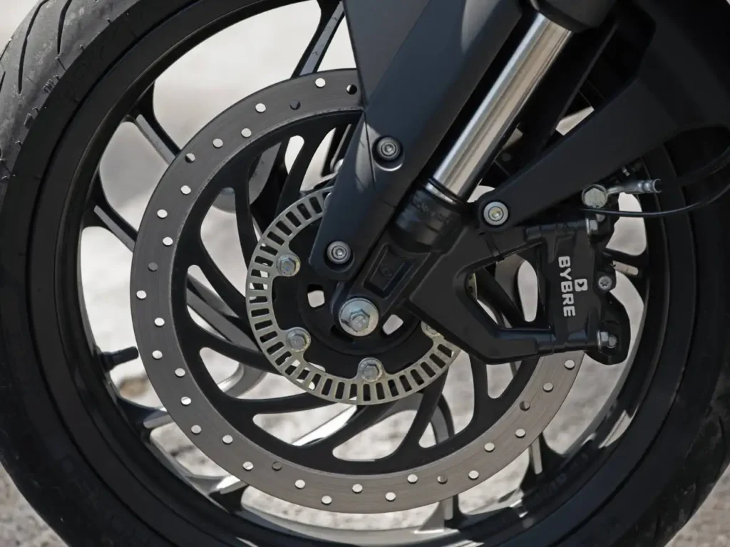 Bajaj Dominar 400