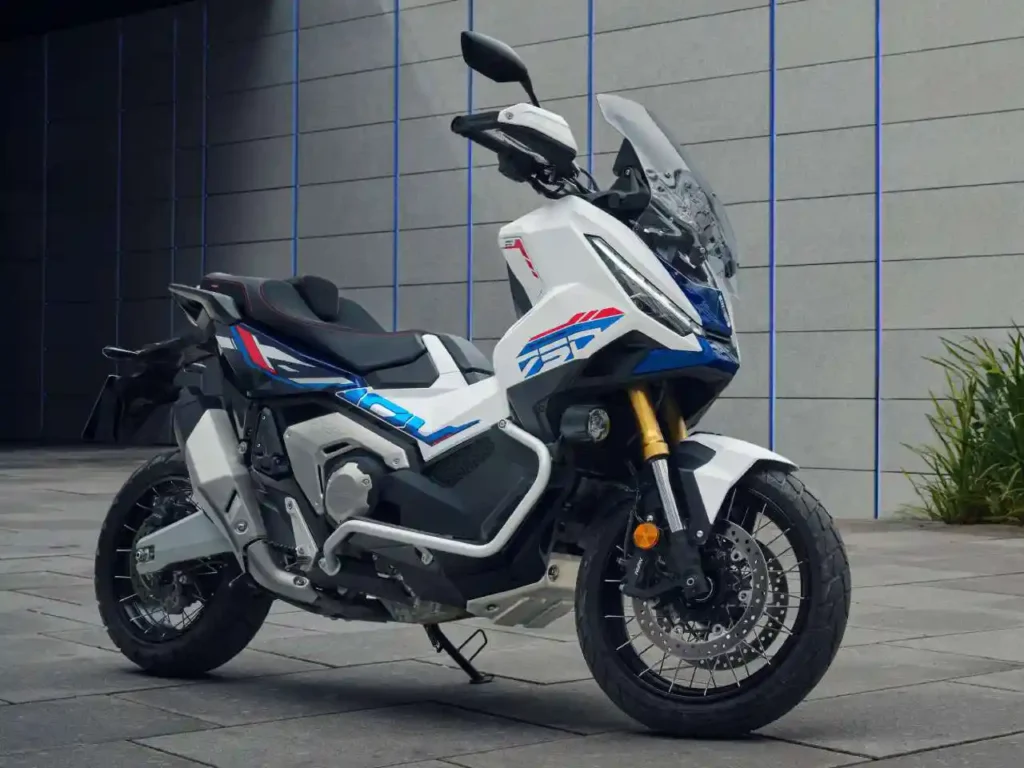 Honda X-ADV 750 2027 Branca