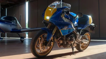 Yamaha XSR900 GP 2027 resgata lenda dos anos 80 com visual clássico e motor de 119 cv